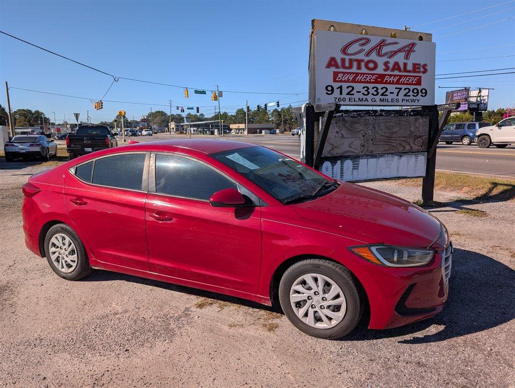 2017 Hyundai Elantra SE