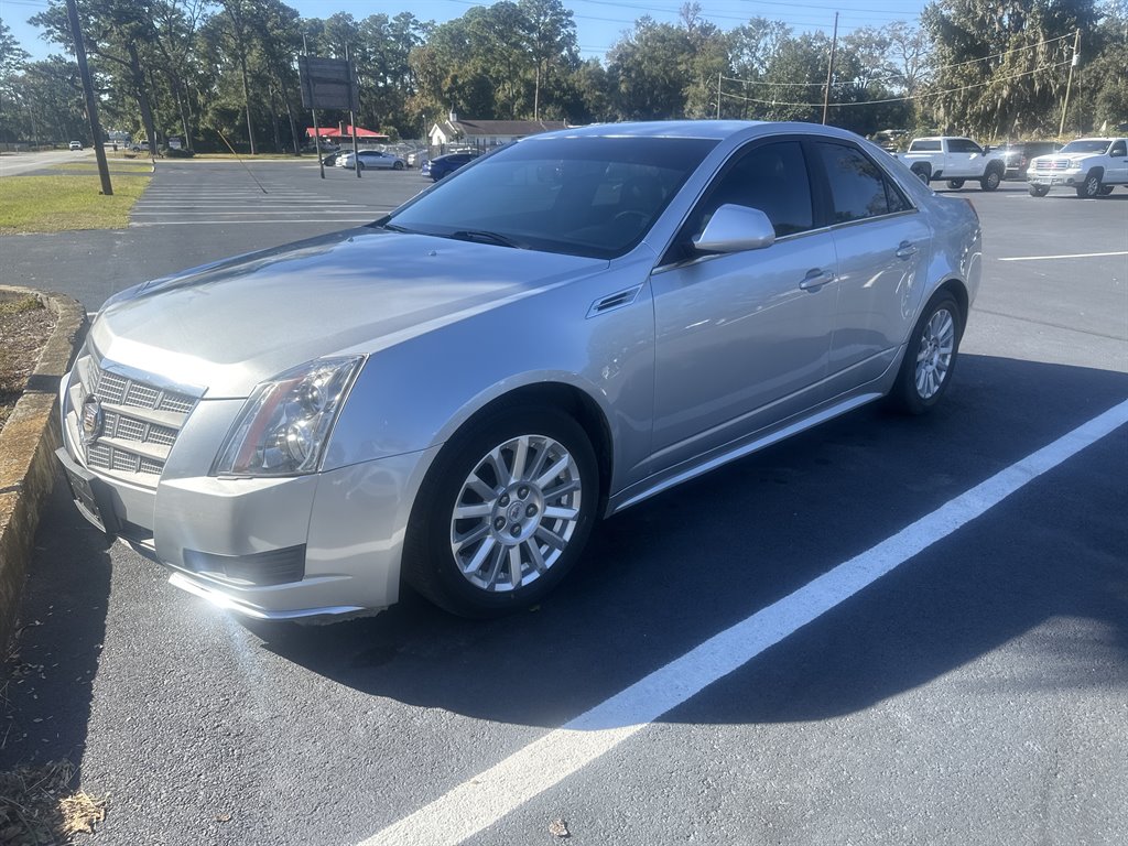 2010 Cadillac CTS Luxury Collection's photo