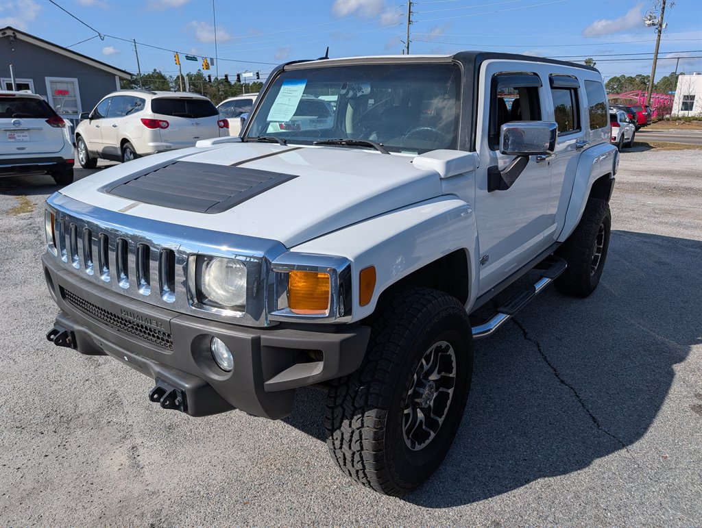 2006 Hummer H3 Base's photo