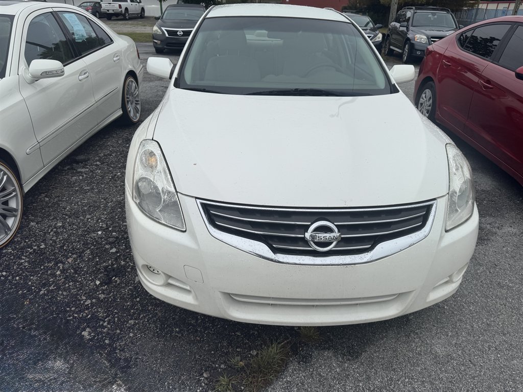 2011 Nissan Altima Base
