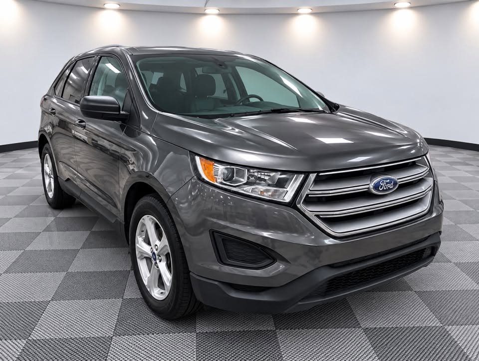 Ford Edge photo 2
