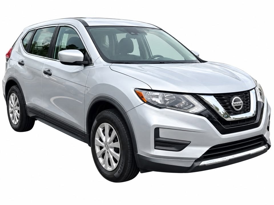 Nissan Rogue photo 2