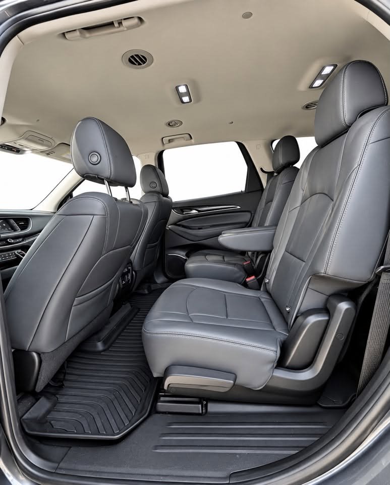 Buick Enclave photo 5